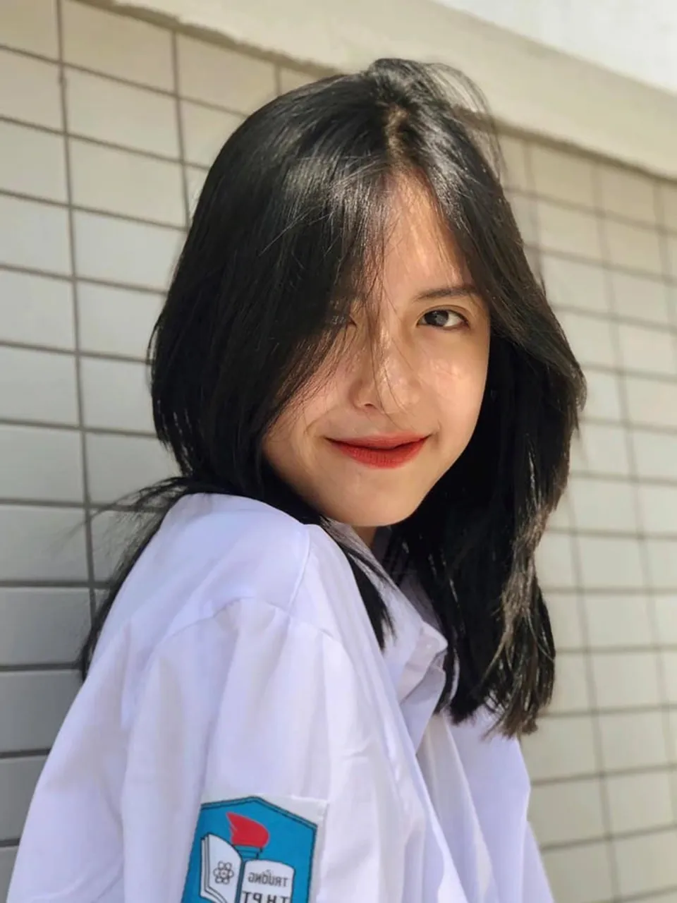 100+ ảnh mạng gái đẹp lung linh · ảnh 3